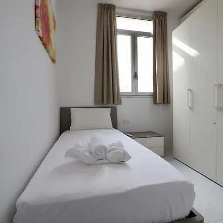 Brand New 3 Bed * Sliema